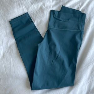 Aritzia leggings